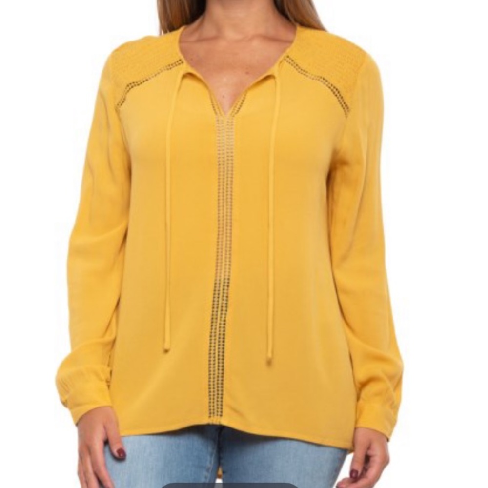 Jack by BB Dakota blouse openwork mustard yellow XS loose fit NEW feminine